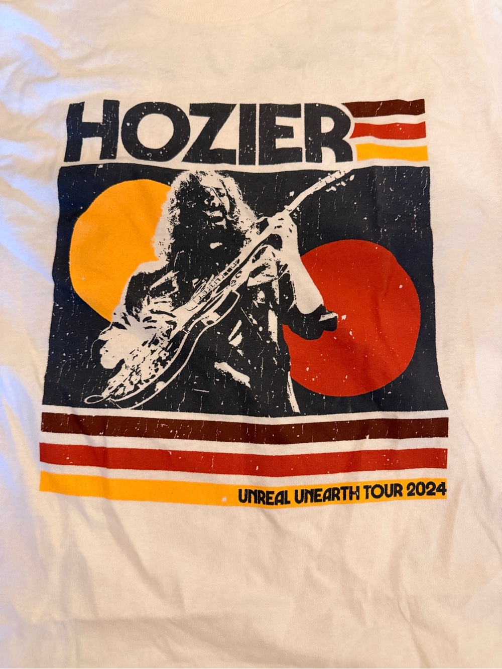 Hozier 'Unreal Unearth Tour 2024' Graphic Tee - White Red Yellow Accents medium - Picture 2 of 8